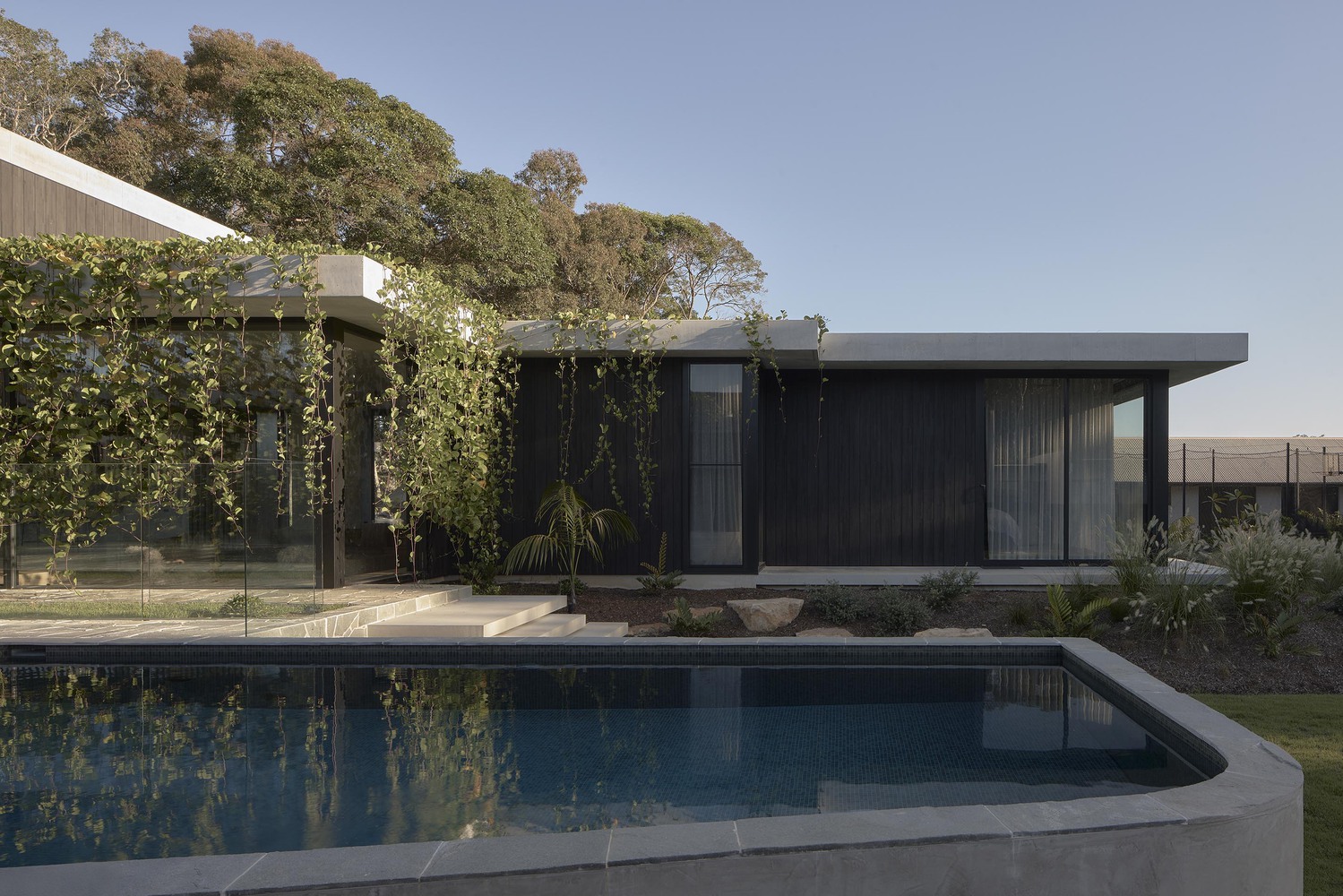 Hive_Architecture_Nojoor_03_Brock_Beazley